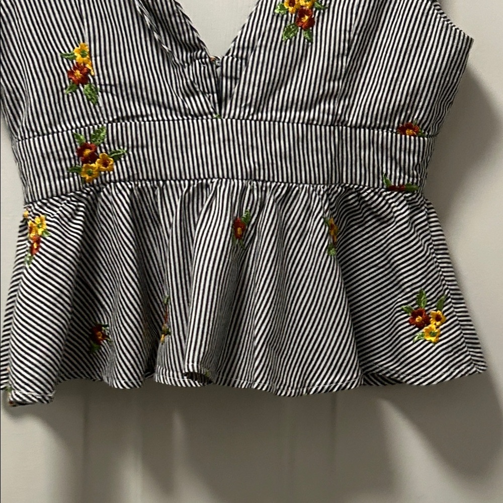 Forever 21 Contemporary Striped Floral Embroidered Babydoll Peplum Top Size S - Picture 10 of 14